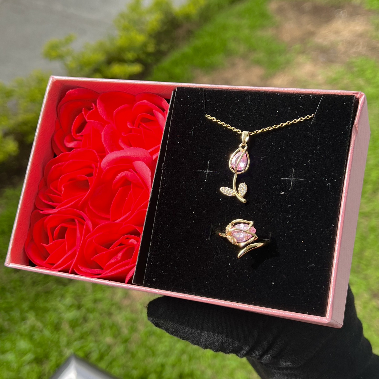 Set Tulipan Rosa + Caja de Rosas 🌷🎁