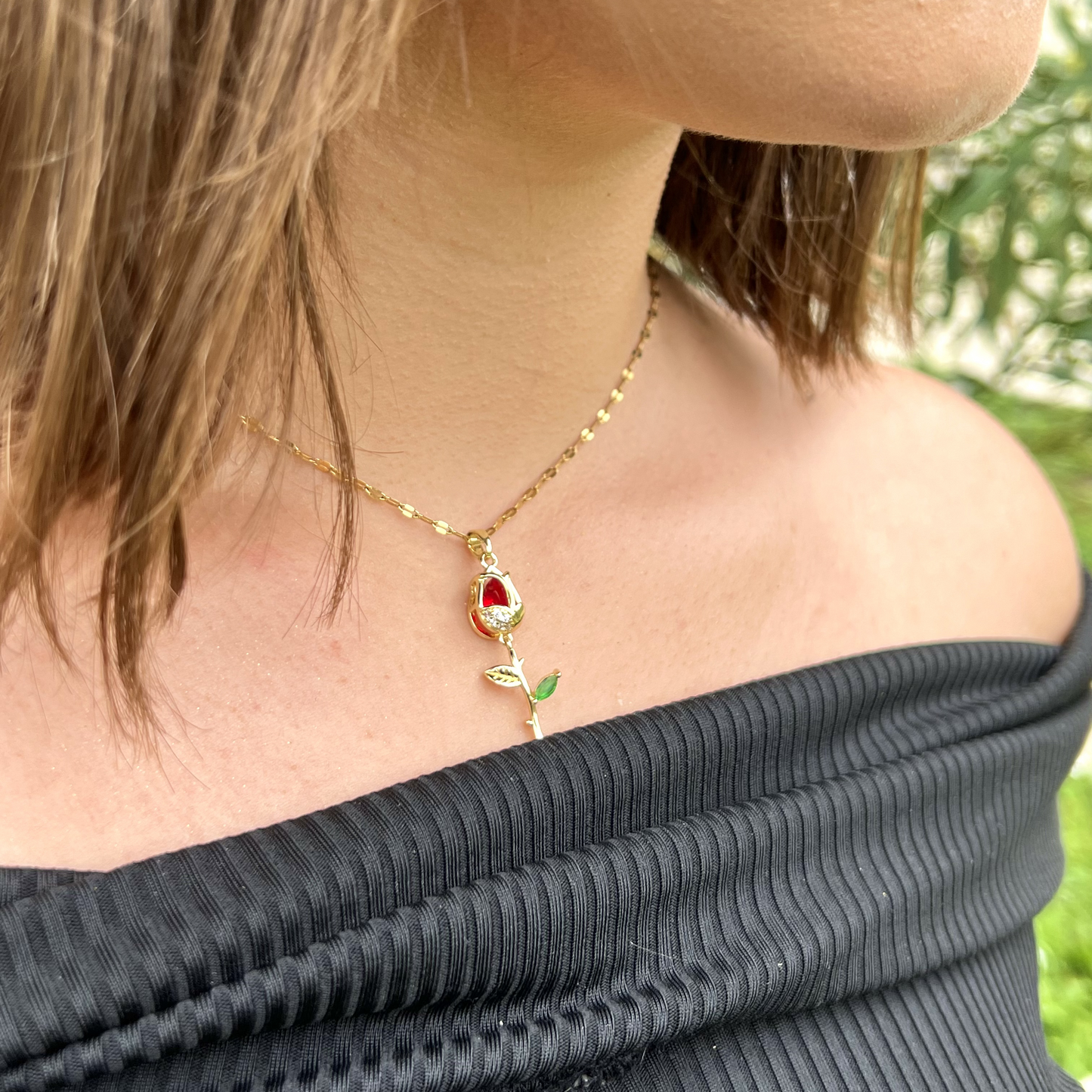 Collar tulipan rojo + Caja cuero azul gratis 🎁🌷